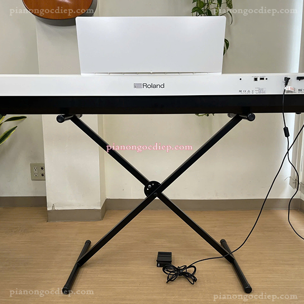 Đàn Piano Điện Roland FP-30 WH [Digital Piano]