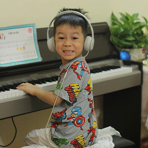 Bạn đạt được gì khi bạn học đàn piano?