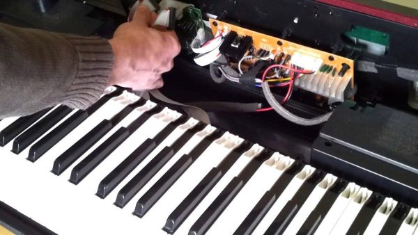 Khôi Phục Đàn Piano Điện Tại Tây Tựu – Dịch Vụ Sửa Chữa Chất Lượng Tại Bắc Từ Liêm